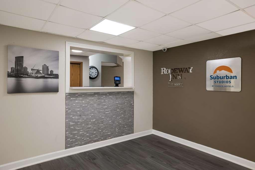 Suburban Studios Milwaukee Airport Interior foto