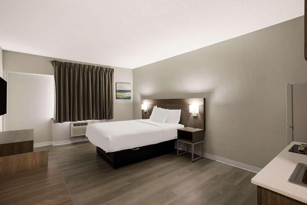 Suburban Studios Milwaukee Airport Habitación foto